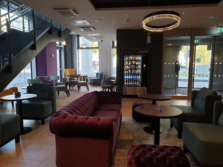 Premier Centre Hotel